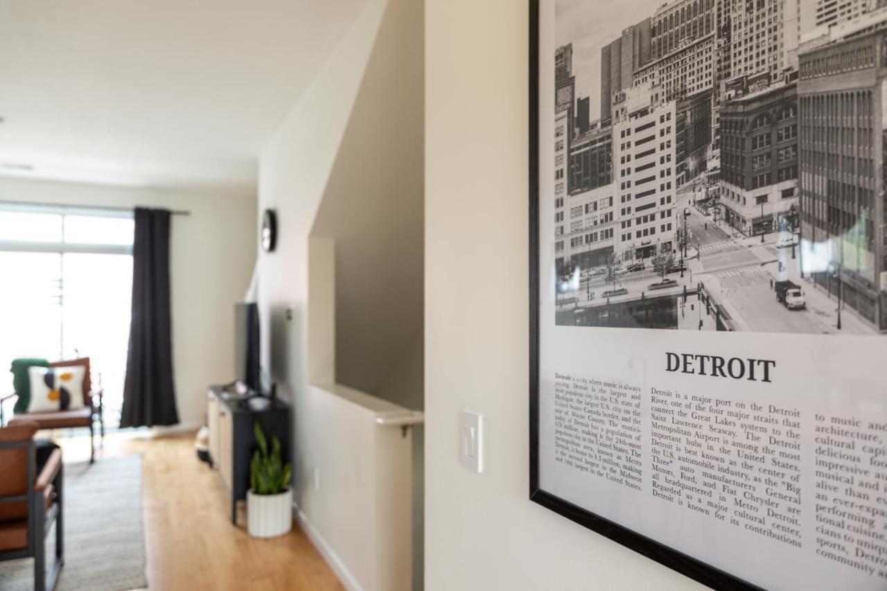Midtown Modern - Urban Condo Walkable To Bars And Beach Traverse City Eksteriør billede