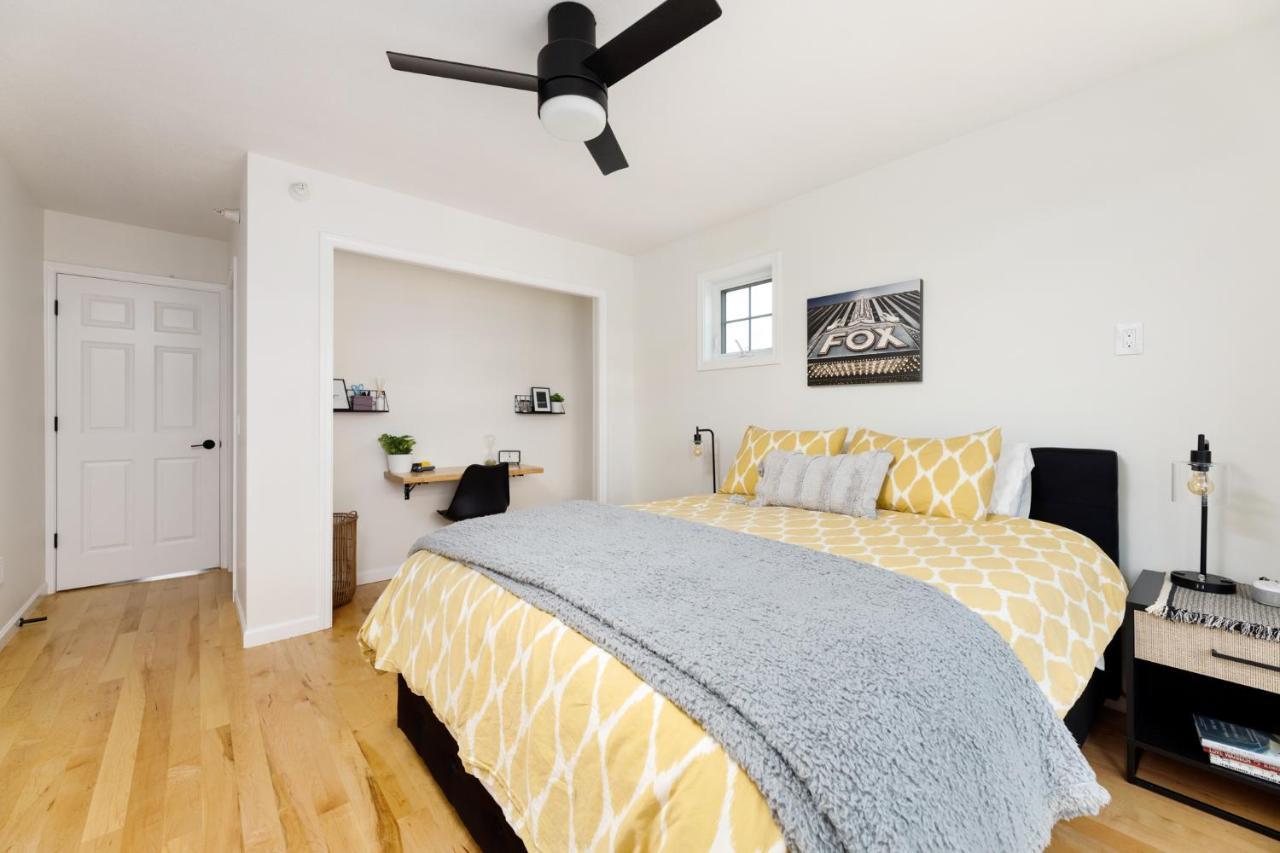 Midtown Modern - Urban Condo Walkable To Bars And Beach Traverse City Eksteriør billede
